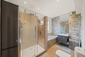 Photo 19- click for photo gallery